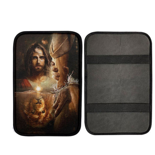 Uni The Hand Of God Car Armrest Pad - Lion Of Judah Jesus Car Armrest Pad