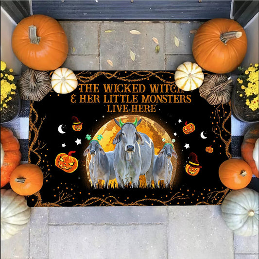 Uni Brahman - The Wicked Witch And Her Little Monsters Live Here Doormat