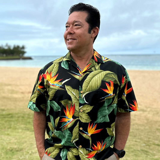 Uni Airbrush Bird of Paradise Black Hawaiian Shirt Aloha Shirt Short Sleeve Shirt Vacation Hawaiian Outdoor Vacation Hawaiian Shirt
