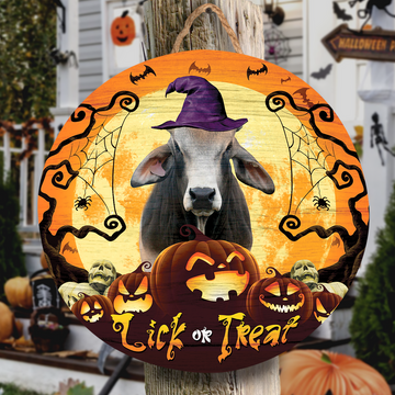 Uni Brahman Lick Or Treat Round Wooden Sign