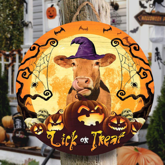 Uni Limousin Lick Or Treat Round Wooden Sign