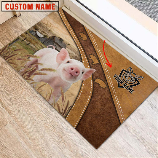 Uni Pig Personalized - Welcome  Doormat