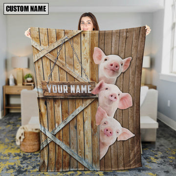 Uni Personalized Name Pig Barn Blanket