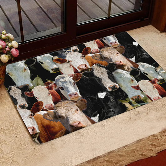 BUNCH OF HEREFORD CATTLE DOORMAT